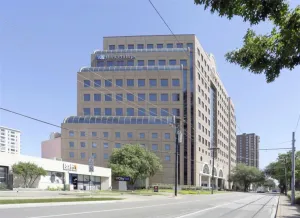Dallas, TX 75204