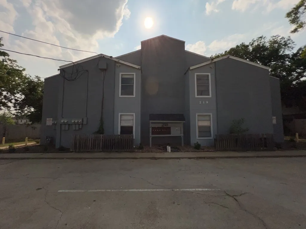 Denton, TX 76201