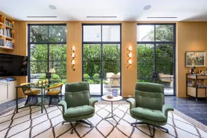 Dallas, TX 75205