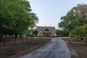 Cross Roads, TX 76227