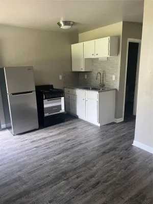 Keene, TX 76059