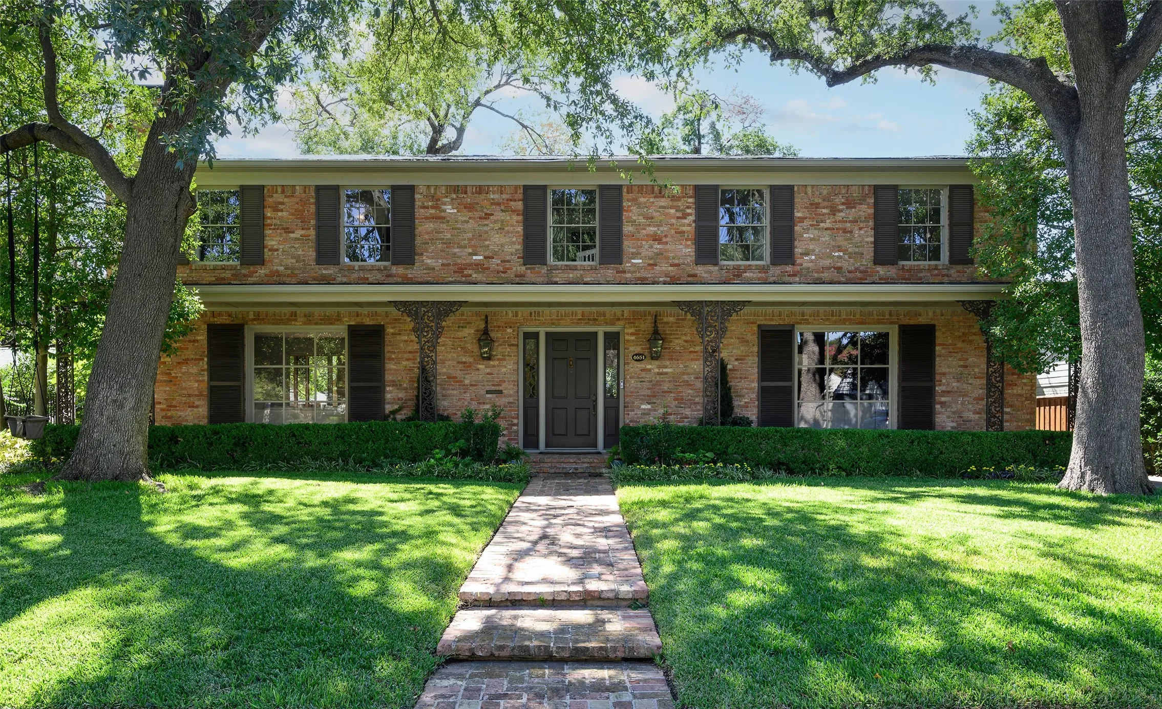 Highland Park, TX 75209