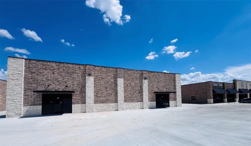Azle, TX 76020