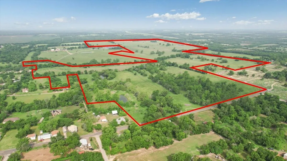 Honey Grove, TX 75446