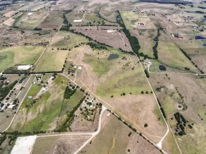 Cleburne, TX 76033