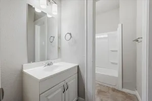 Waxahachie, TX 75165