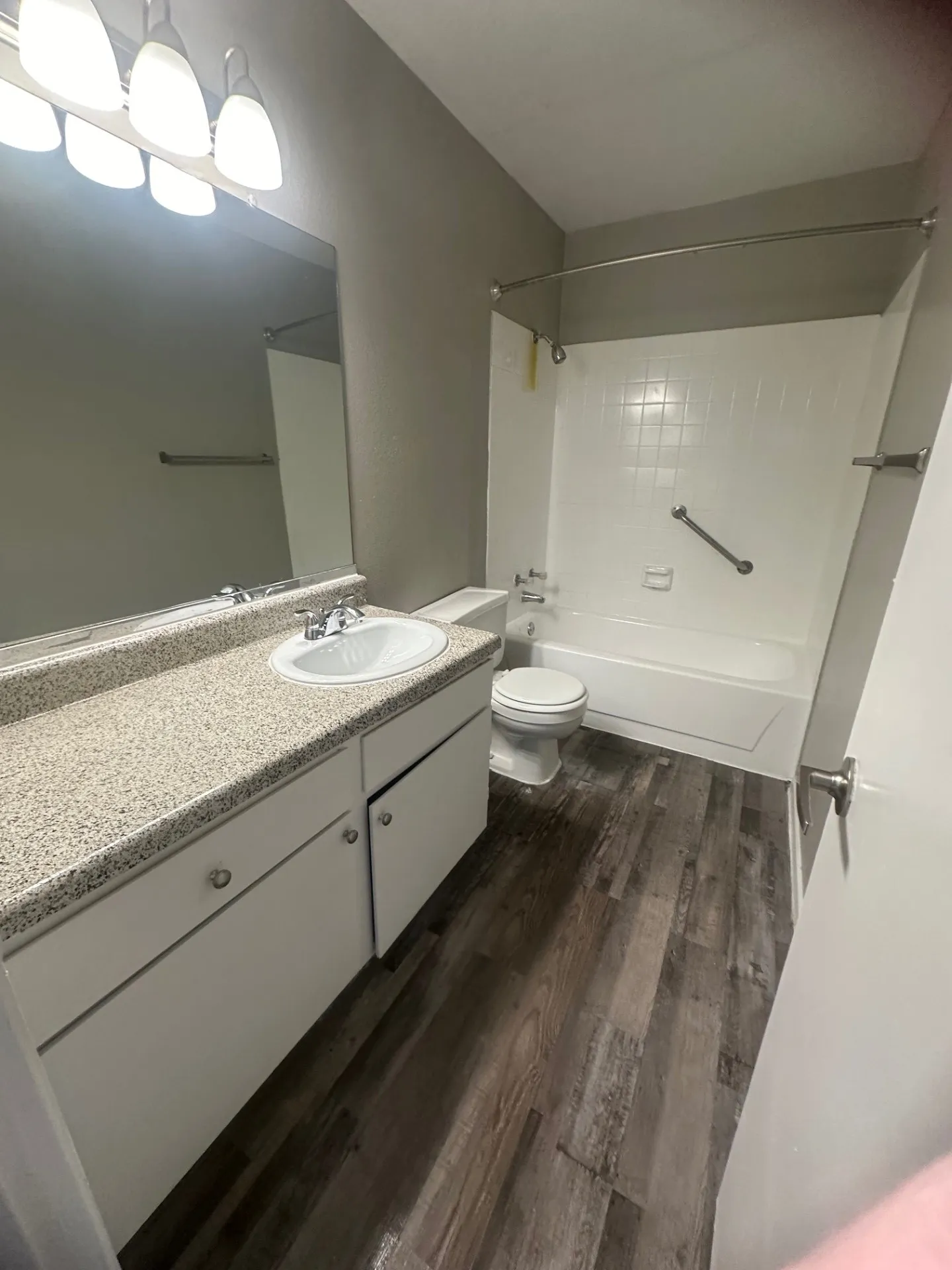 Arlington, TX 76012