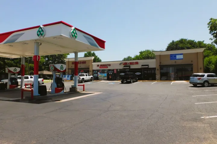 Pottsboro, TX 75076
