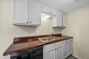 Terrell, TX 75160