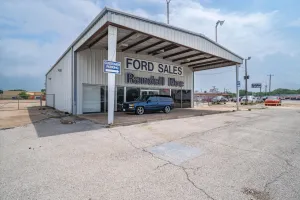 Terrell, TX 75160