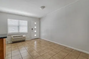 Arlington, TX 76010