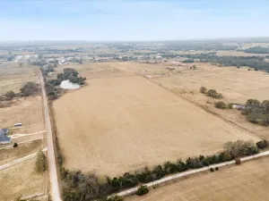 Whitesboro, TX 76273