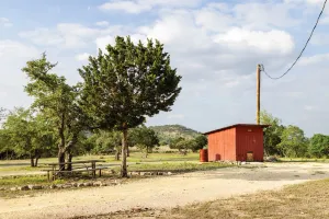 Comfort, TX 78013