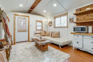 Burleson, TX 76028