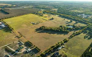 Whitewright, TX 75491