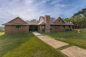 Windom, TX 75492