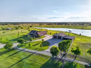 Ennis, TX 75119