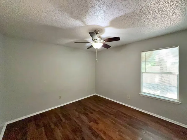 Denton, TX 76201