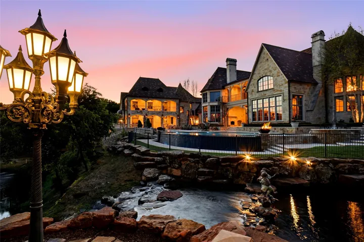 Flower Mound, TX 75022