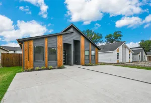Greenville, TX 75401