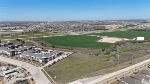 Grand Prairie, TX 76065