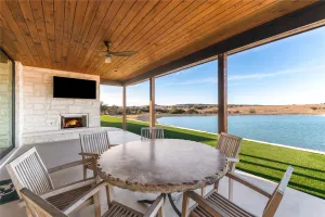 Glen Rose, TX 76690