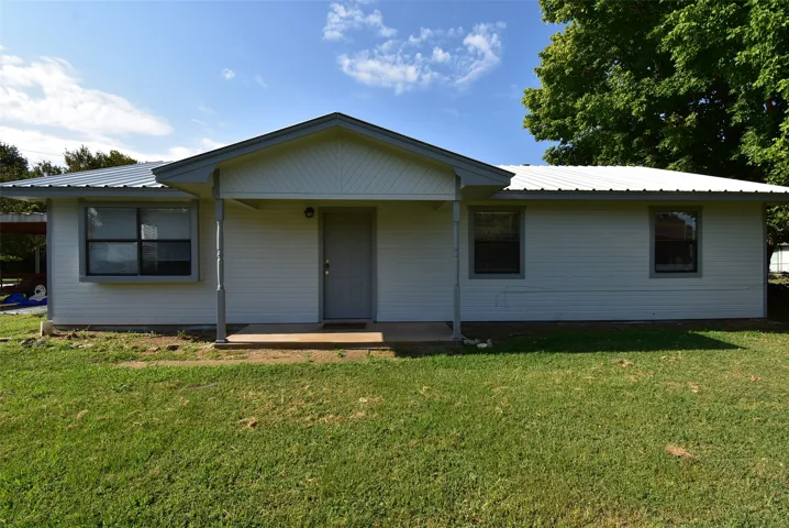 Collinsville, TX 76233