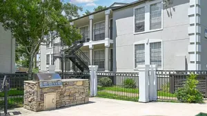 Seabrook, TX 77586