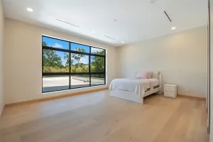 Dallas, TX 75229