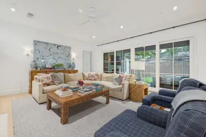 Highland Park, TX 75209