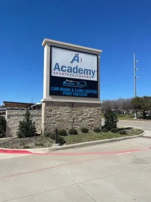 Garland, TX 75044
