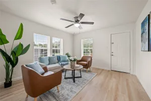 Dallas, TX 75208