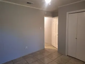 Everman, TX 76140