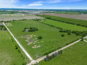 Mansfield, TX 76084