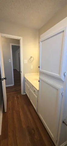 Benbrook, TX 76126