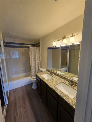 Fort Worth, TX 76107