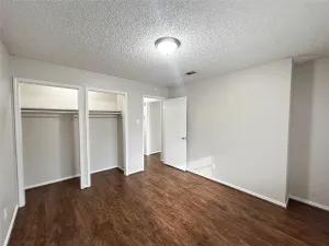 Ennis, TX 75119