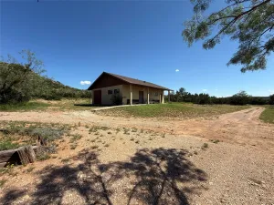 Robert Lee, TX 76945