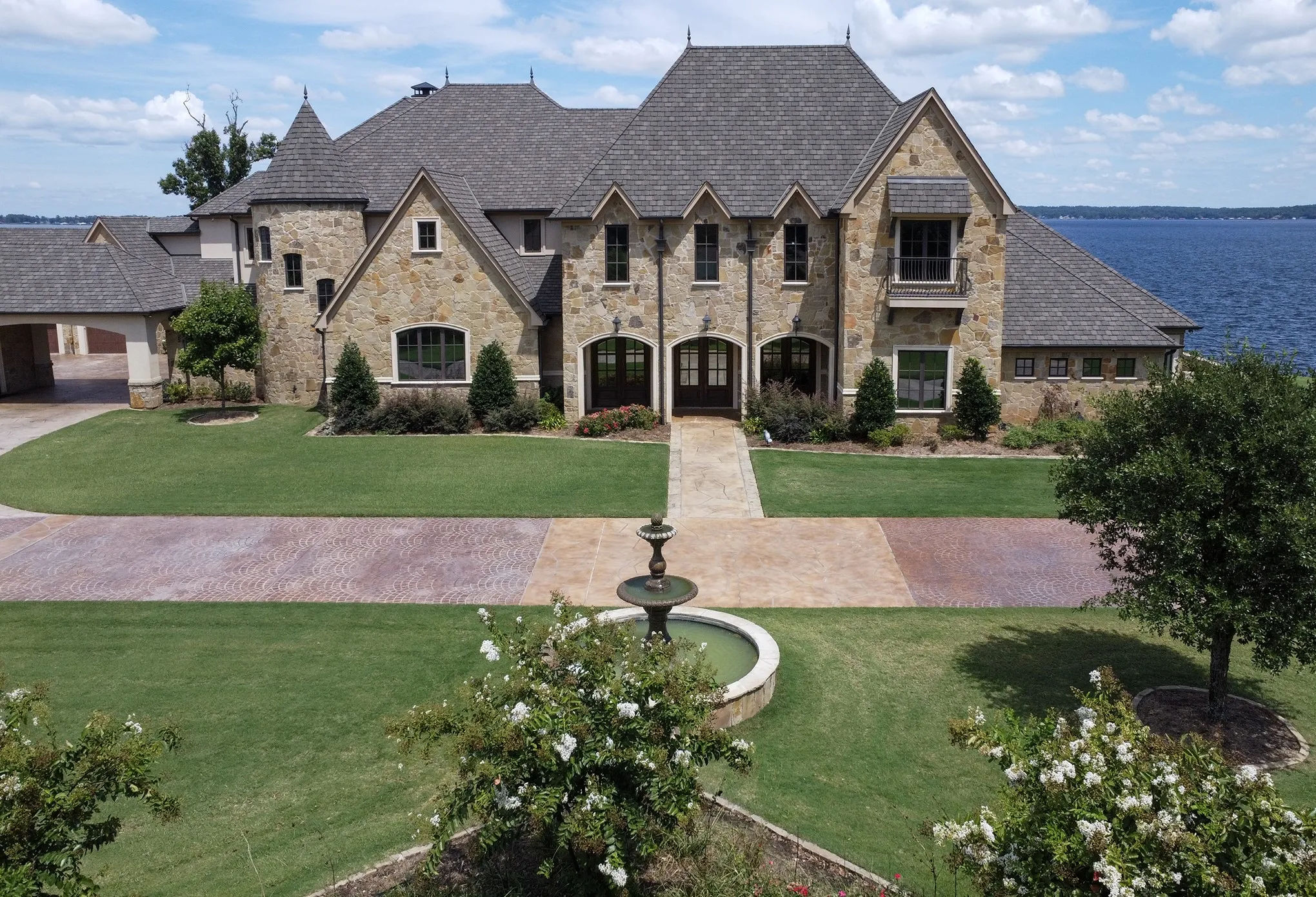 Chandler, TX 75758