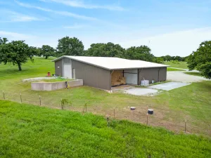 Nocona, TX 76255