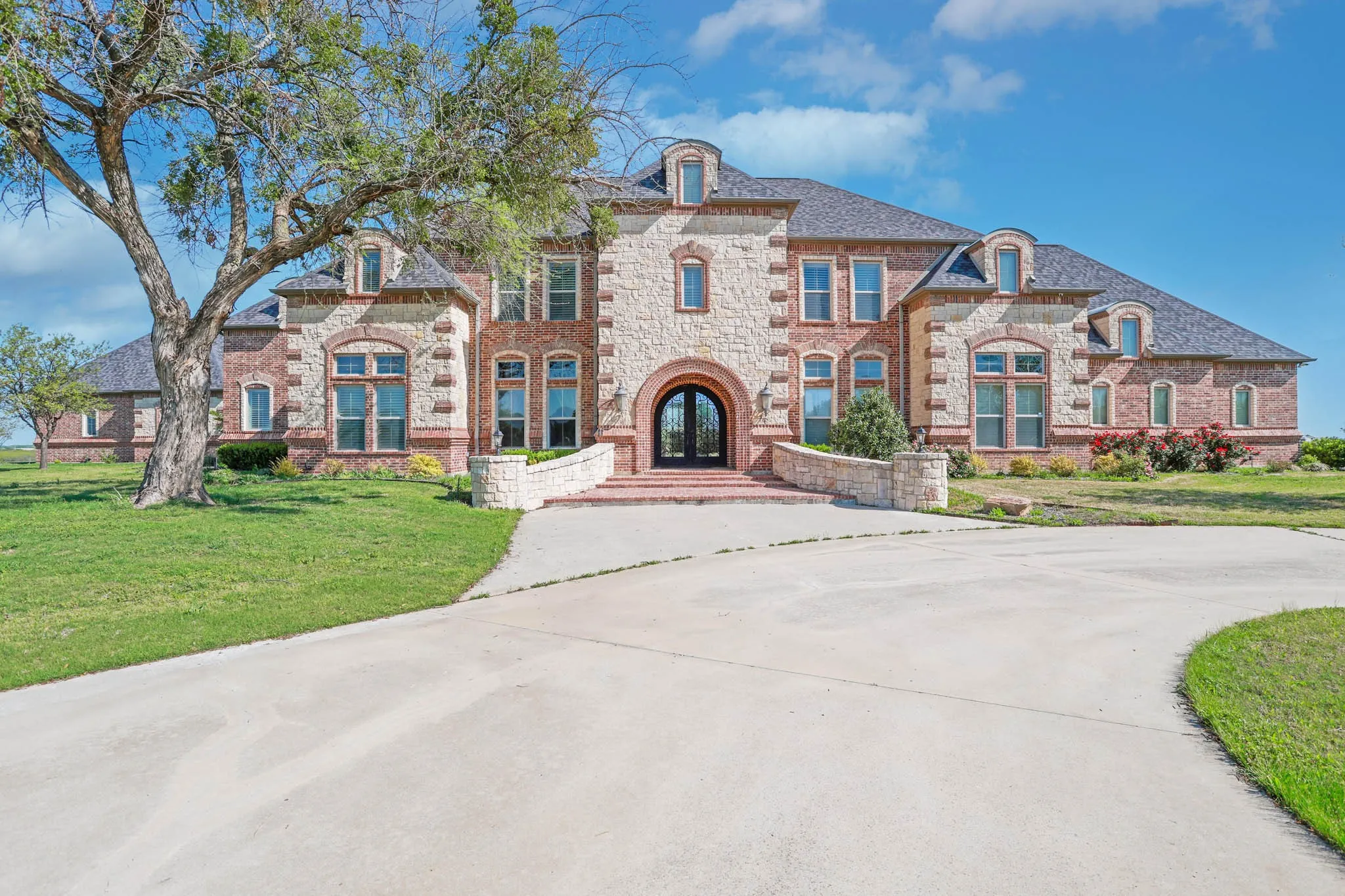 Sanger, TX 76266