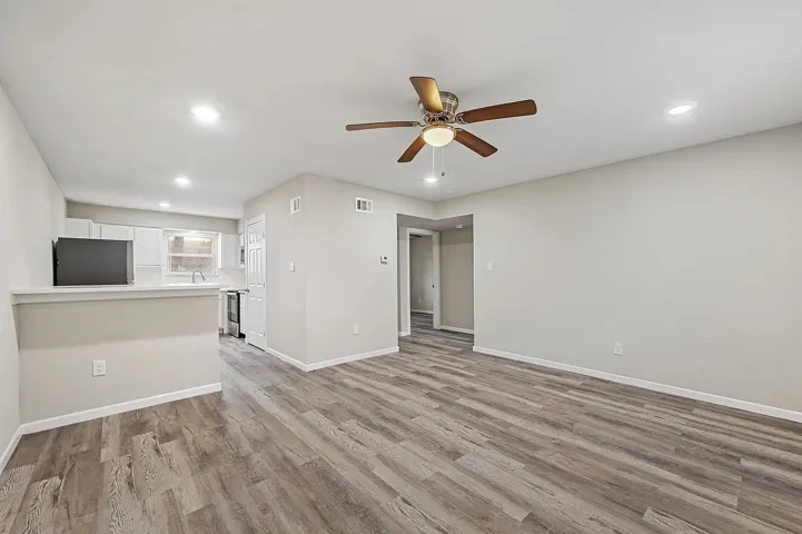 Van Alstyne, TX 75495