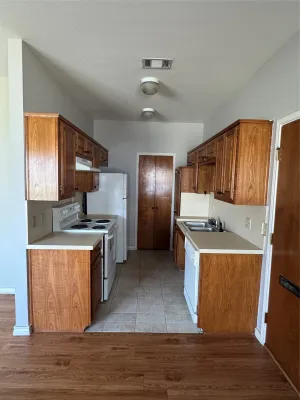 Kaufman, TX 75142
