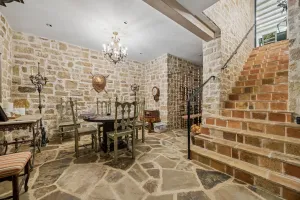 Waxahachie, TX 75165