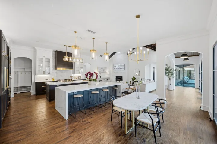 Colleyville, TX 76034