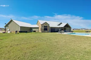 Krum, TX 76249