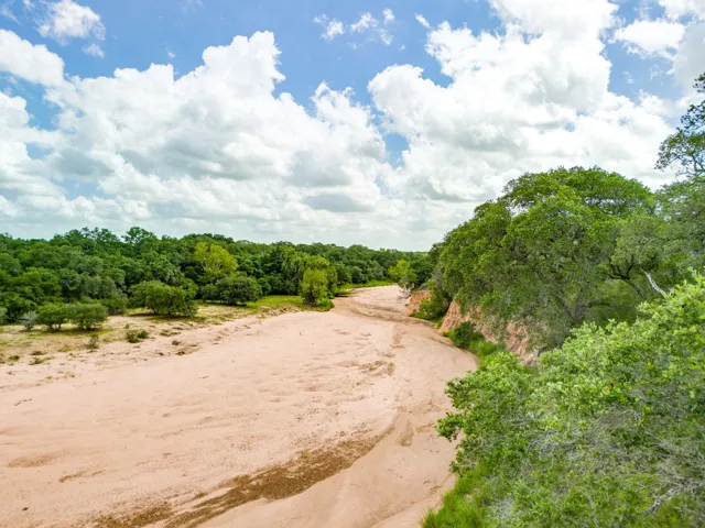 Eagle Lake, TX 77434