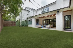 Highland Park, TX 75209