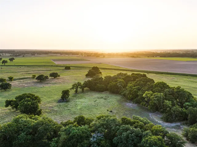 Paradise, TX 76073
