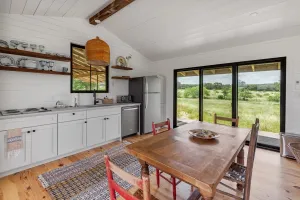 Spicewood, TX 78669